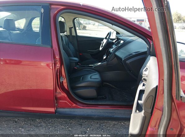 1FADP3F20GL388269 2016 FORD FOCUS Red Vista interior delantera