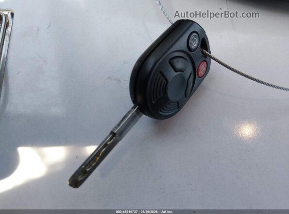 1FADP3F20GL388269 2016 FORD FOCUS Red Vista del salpicadero