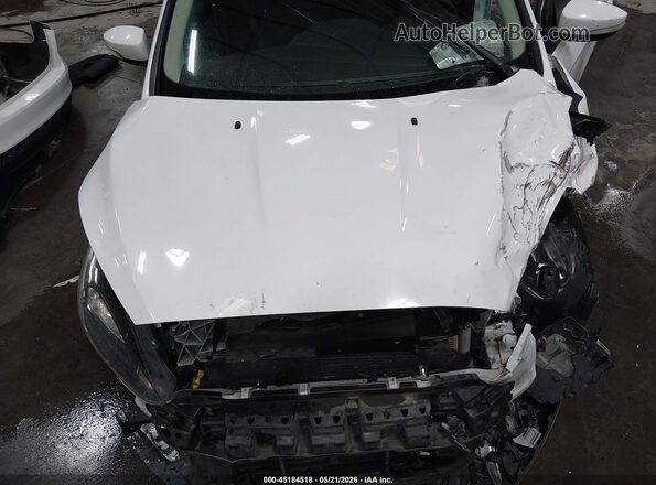 1FADP3F21GL205039 2016 FORD FOCUS White Rear view