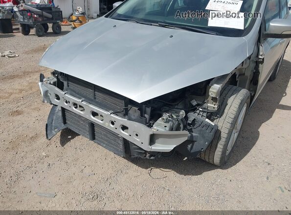 1FADP3F21GL269257 2016 FORD FOCUS Silver Front view