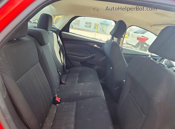 1FADP3F21HL334898 2017 FORD FOCUS Red 