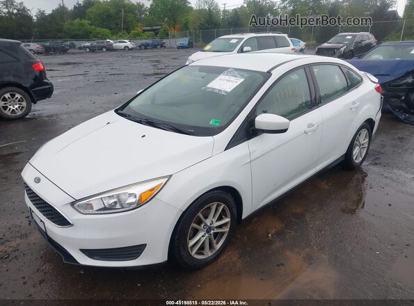 1FADP3F21JL227453 2018 FORD FOCUS White Przód lewy