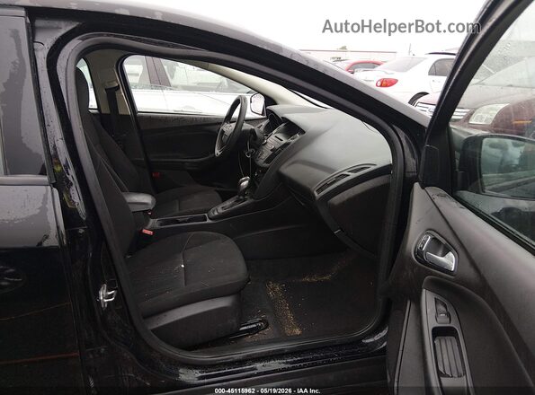 1FADP3F22GL208614 2016 FORD FOCUS Black Front interior view