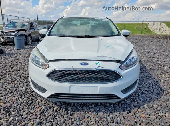 1FADP3F22GL267145 2016 FORD FOCUS White Front view
