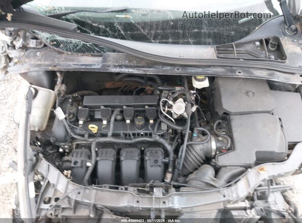1FADP3F22HL227777 2017 FORD FOCUS Gray Вид ззаду