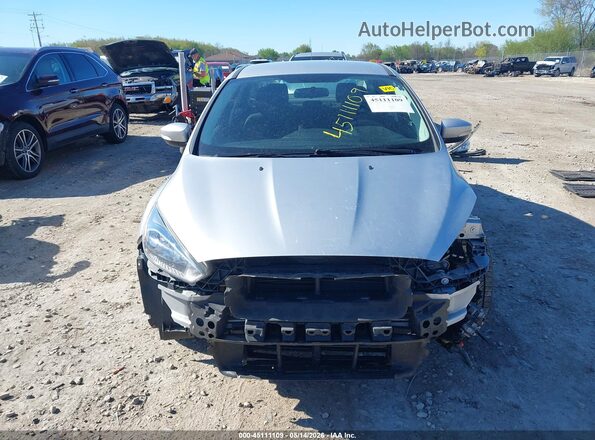 1FADP3F23GL216026 2016 FORD FOCUS Silver Rear interior view