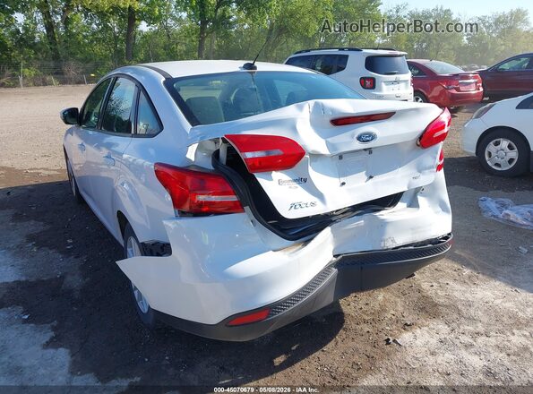 1FADP3F24HL328173 2017 FORD FOCUS White წინა ხედი