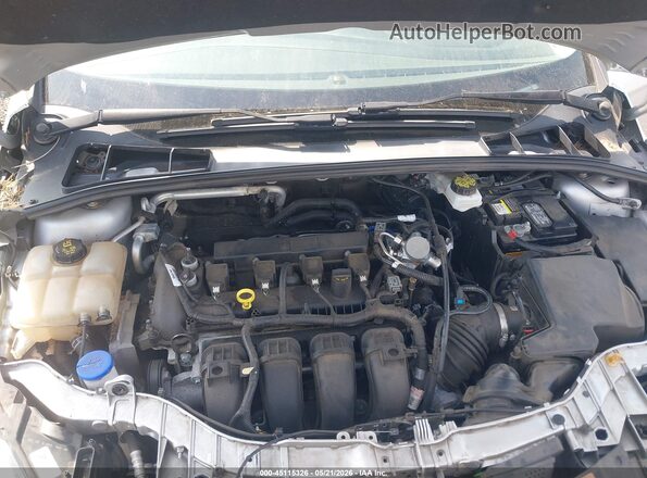 1FADP3F24HL335544 2017 FORD FOCUS Silver Հետևի տեսք