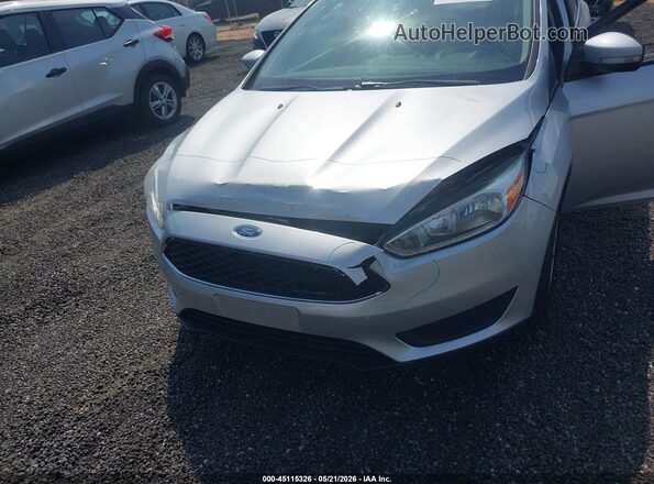 1FADP3F24HL335544 2017 FORD FOCUS Silver Դիմացի տեսք