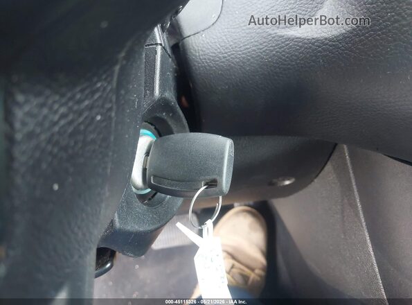 1FADP3F24HL335544 2017 FORD FOCUS Silver Առջևի վահանակի տեսք