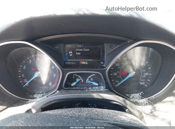 1FADP3F24JL252587 2018 FORD FOCUS Gray უკანა სავარძლების ხედი