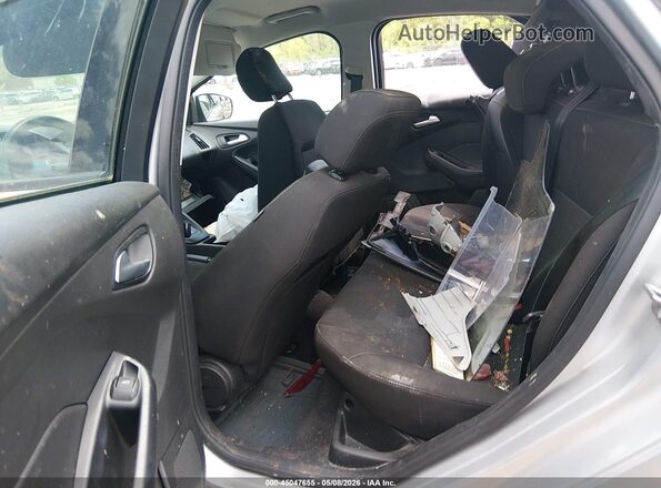 1FADP3F25HL315951 2017 FORD FOCUS Silver VIN კოდის სტიკერის ხედი