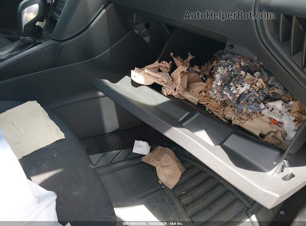 1FADP3F25HL315951 2017 FORD FOCUS Silver უკანა სალონის ხედი