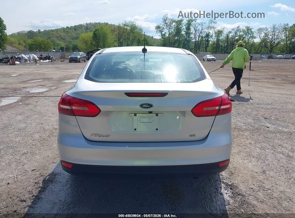 1FADP3F25JL235183 2018 FORD FOCUS Silver 