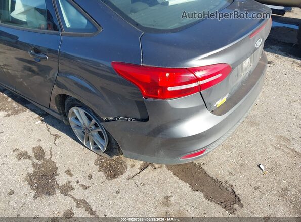 1FADP3F25JL306897 2018 FORD FOCUS Gray Vista frontal