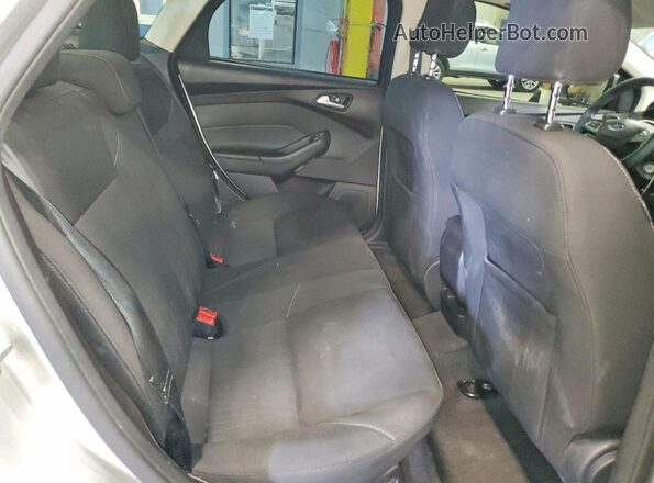 1FADP3F26GL373064 2016 FORD FOCUS Silver 