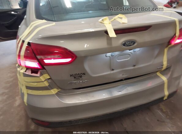 1FADP3F26GL391712 2016 FORD FOCUS Золотой 