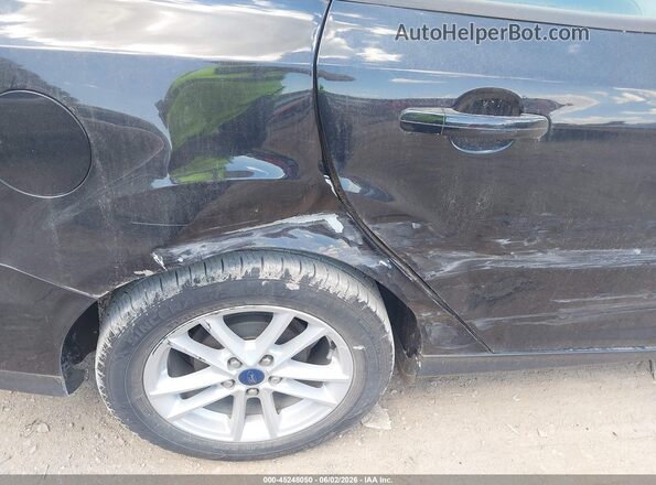 1FADP3F26HL305896 2017 FORD FOCUS Black 