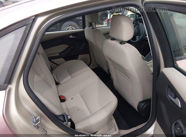 1FADP3F26JL226296 2018 FORD FOCUS Beige 