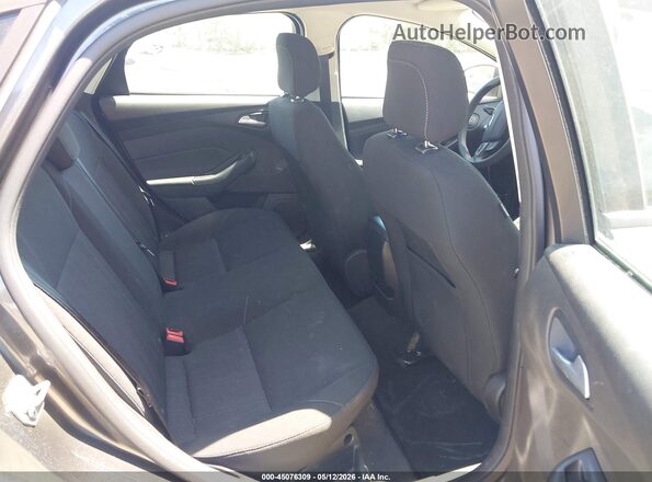 1FADP3F26JL272890 2018 FORD FOCUS Gray Widok naklejki z numerem VIN