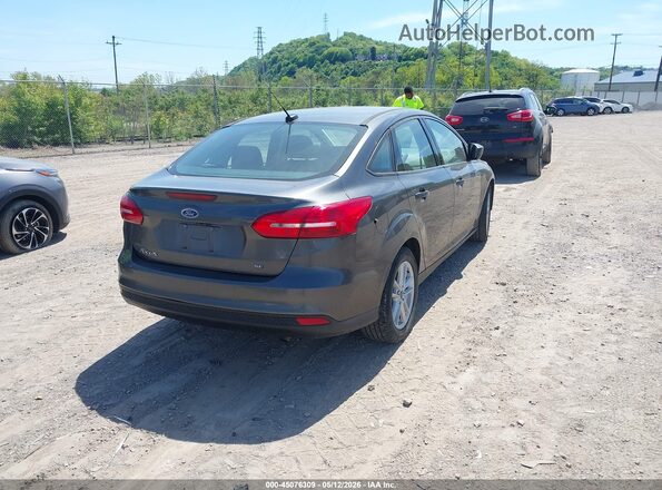 1FADP3F26JL272890 2018 FORD FOCUS Gray Tył prawy