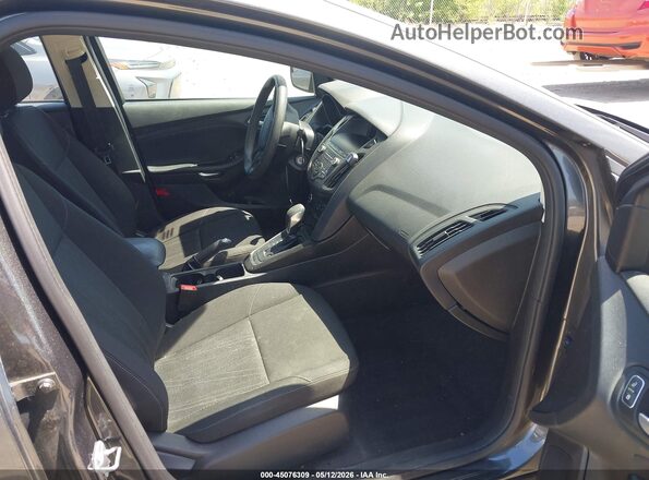 1FADP3F26JL272890 2018 FORD FOCUS Gray Widok wnętrza z przodu