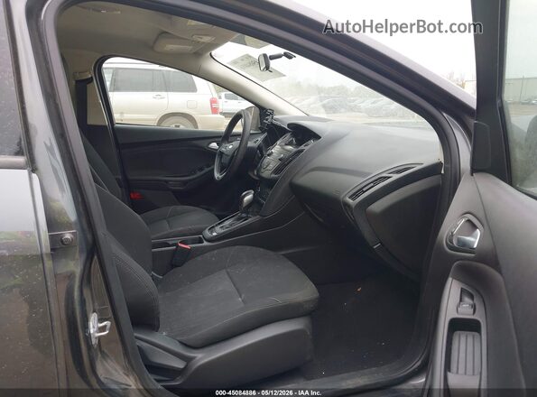 1FADP3F26JL328164 2018 FORD FOCUS Gray წინა სალონის ხედი