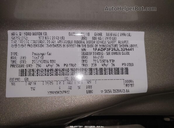 1FADP3F26JL328441 2018 FORD FOCUS Tan Engine compartment view