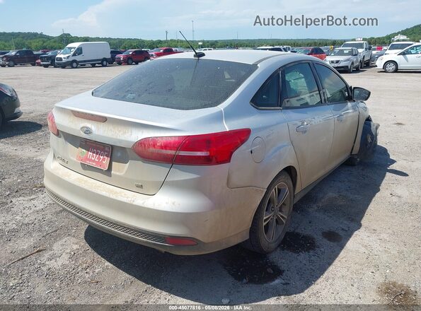 1FADP3F27JL259629 2018 FORD FOCUS Silver Rear right
