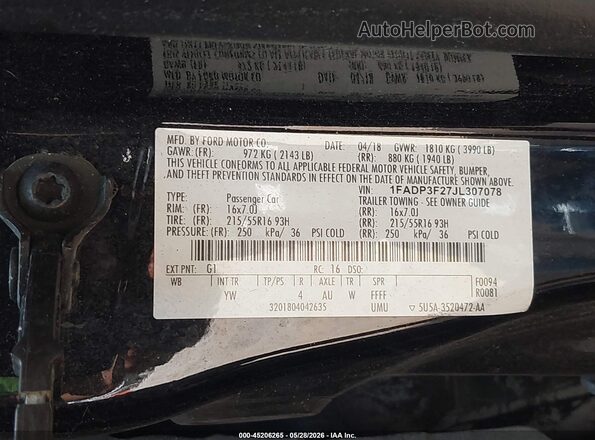 1FADP3F27JL307078 2018 FORD FOCUS Black Engine compartment view