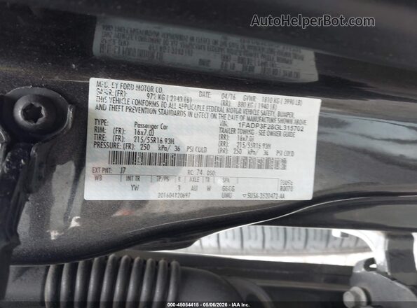 1FADP3F28GL315702 2016 FORD FOCUS Gray Vista del compartimento del motor
