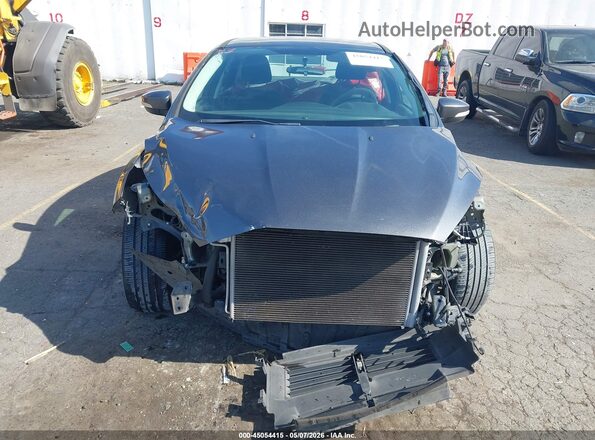 1FADP3F28GL315702 2016 FORD FOCUS Gray Vista frontal