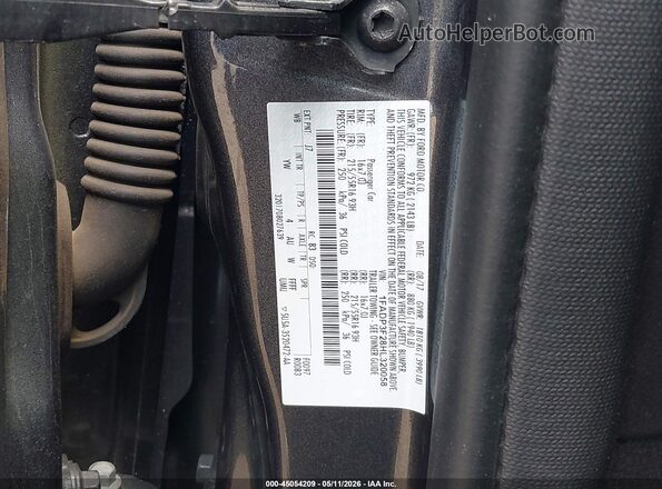 1FADP3F28HL320058 2017 FORD FOCUS Gray Շարժիչի բաժամունքի տեսք