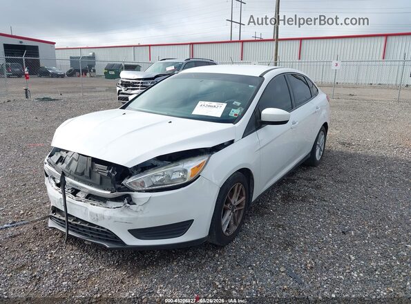1FADP3F28JL265827 2018 FORD FOCUS White Передня ліва чверть