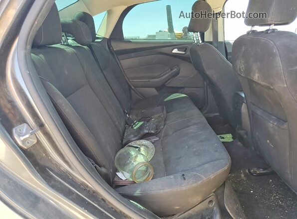 1FADP3F29GL387900 2016 FORD FOCUS Charcoal Вид задніх сидінь