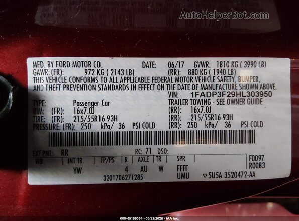 1FADP3F29HL303950 2017 FORD FOCUS Maroon Vista del compartimento del motor
