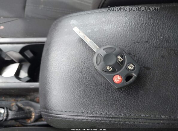 1FADP3F2XHL265323 2017 FORD FOCUS Серый Вид панели приборов