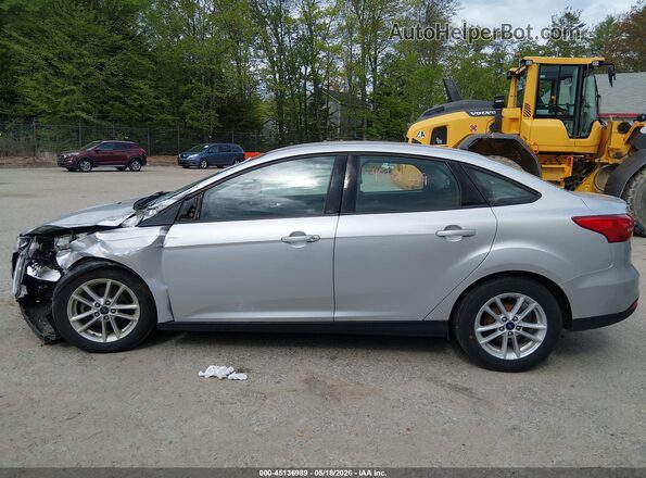 1FADP3F2XHL330445 2017 FORD FOCUS Silver 