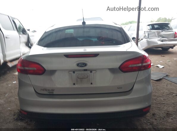 1FADP3F2XJL315918 2018 FORD FOCUS Gray 