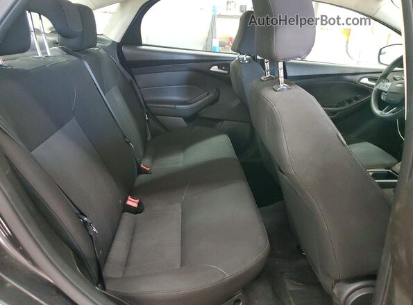 1FADP3FE4HL266168 2017 FORD FOCUS Gray 