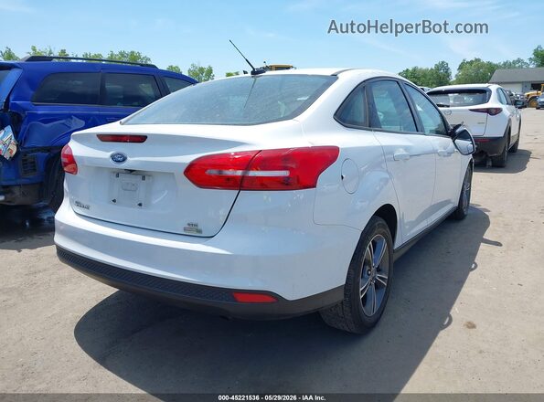 1FADP3FE5JL203621 2018 FORD FOCUS White Задня права чверть