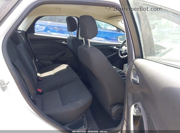 1FADP3FE5JL203621 2018 FORD FOCUS White Вид наклейки з VIN-кодом