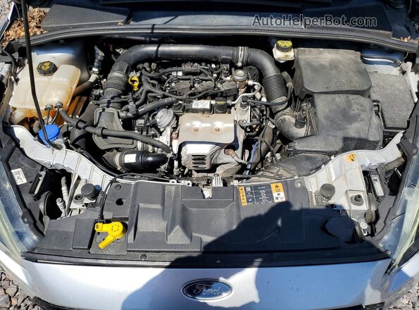 1FADP3FE5JL210181 2018 FORD FOCUS Silver Widok wnętrza z tyłu
