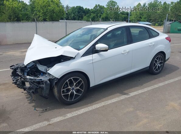 1FADP3H22JL202249 2018 FORD FOCUS White 