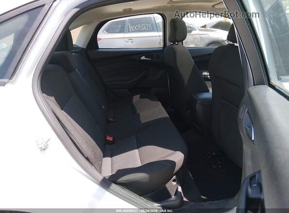 1FADP3H26JL203582 2018 FORD FOCUS White VIN კოდის სტიკერის ხედი