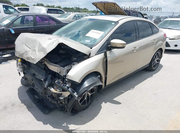 1FADP3H26JL220933 2018 FORD FOCUS Gold Przód lewy