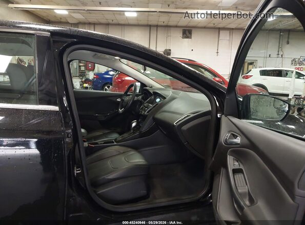 1FADP3J20JL232022 2018 FORD FOCUS Black წინა სალონის ხედი