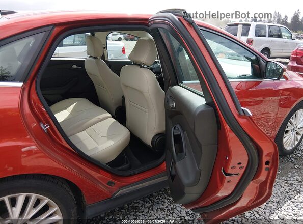 1FADP3J22JL294053 2018 FORD FOCUS Orange 