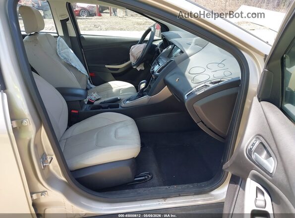 1FADP3J26HL200802 2017 FORD FOCUS Tan 