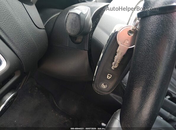 1FADP3J27JL233104 2018 FORD FOCUS Gray Вид панелі приладів